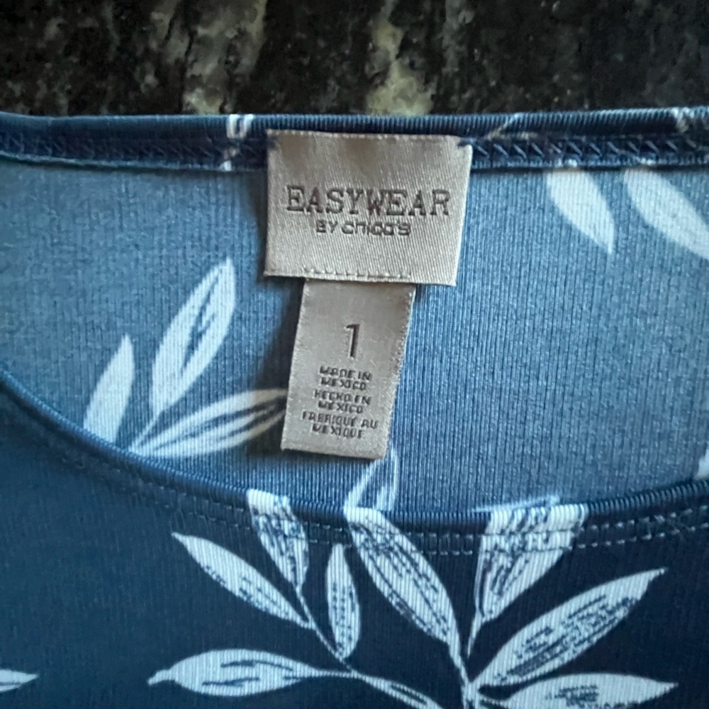 EASYWEAR by CHICOS Blue Floral Top